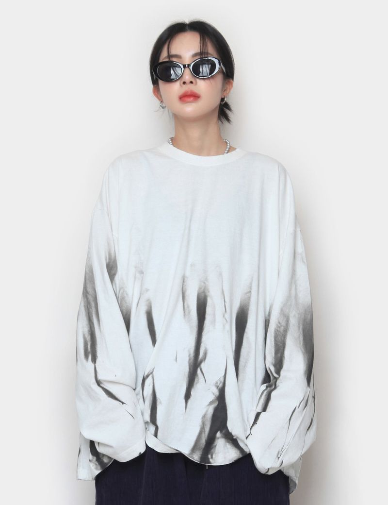 nutellike(ヌテールライク)の「Flame Over Long-Sleeved T-Shirt(Tops)」