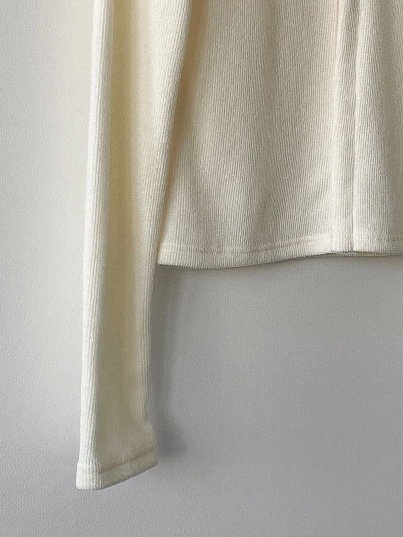 Open high-neck knit T