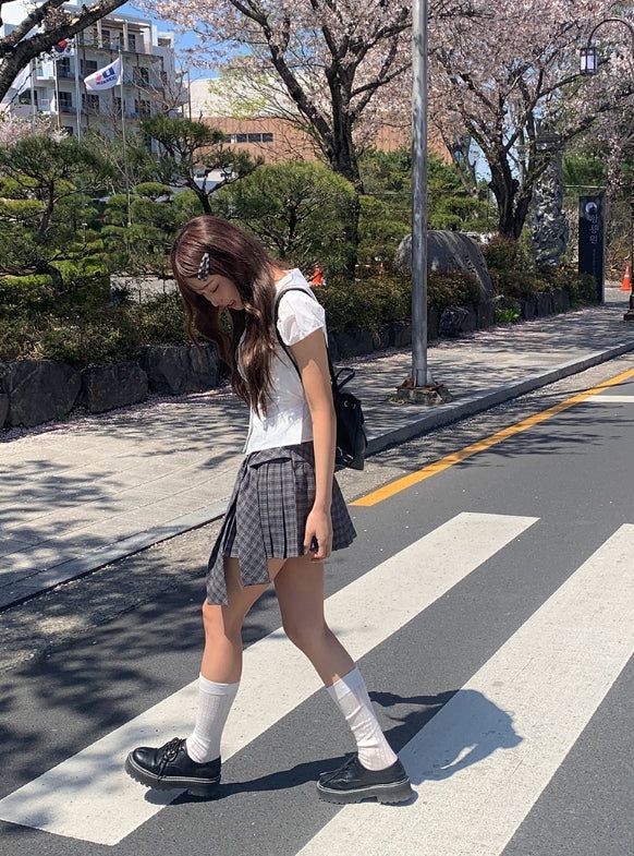 Pla Check Triangle Square Snap Hairpin