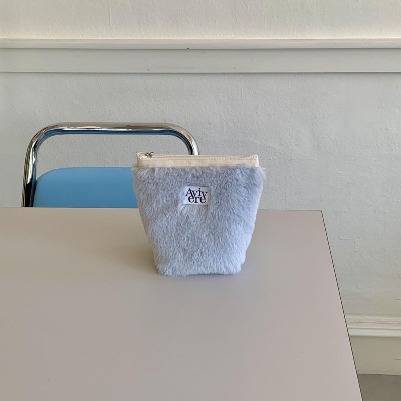 classic pouch_fur bluegray