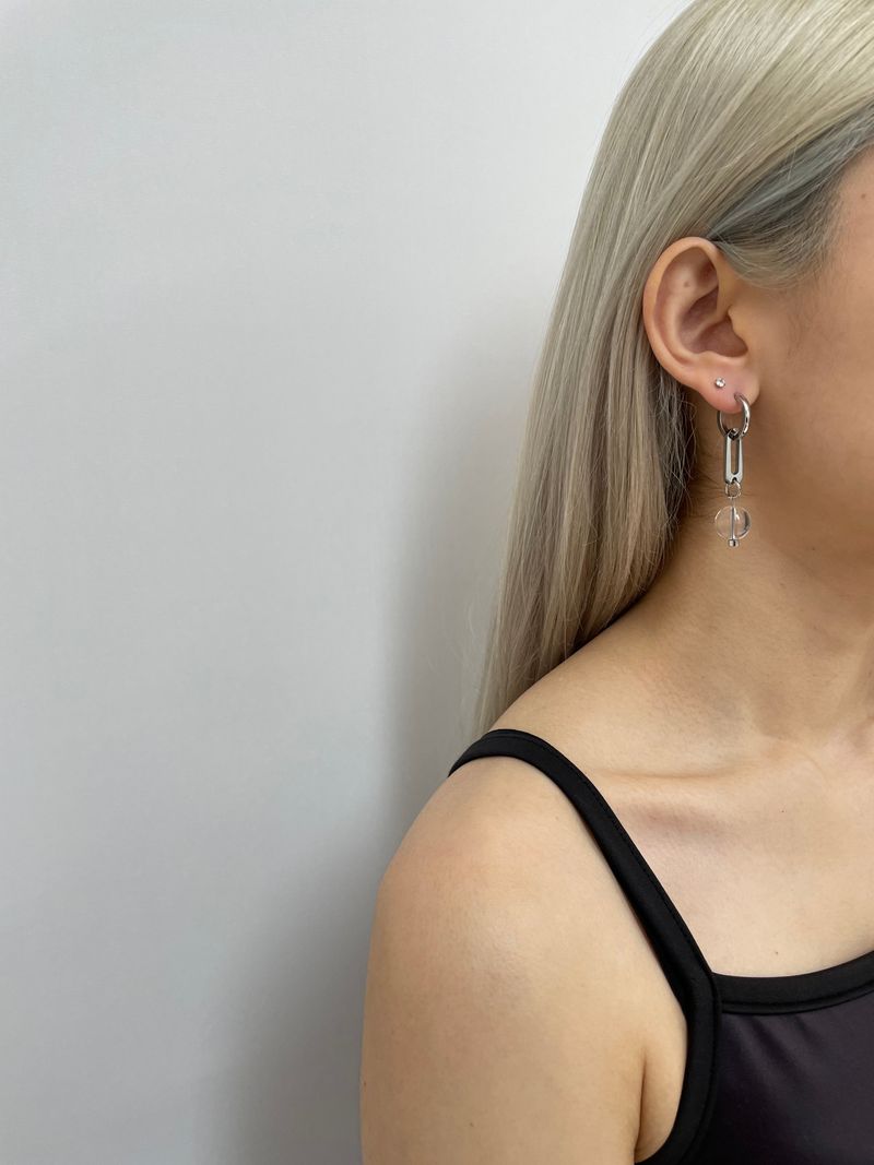 no.162 earring