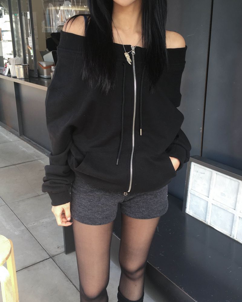 Stud shorts