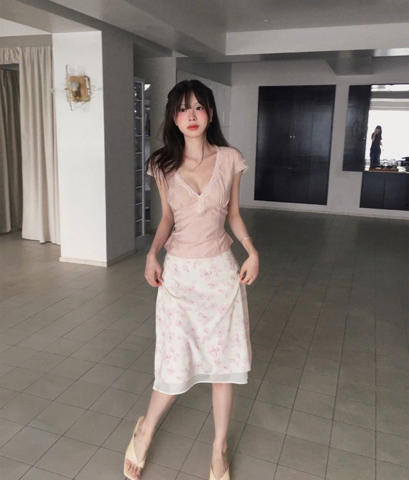 cloudemotion（クラウドエモーション）の「from cream floral chiffon midi sk（Skirts）」