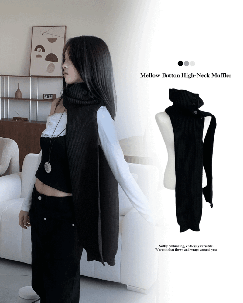 GUSTA（グスタ）の「Mello Button High-Neck Muffler Shawl（Fashion Accessories）」