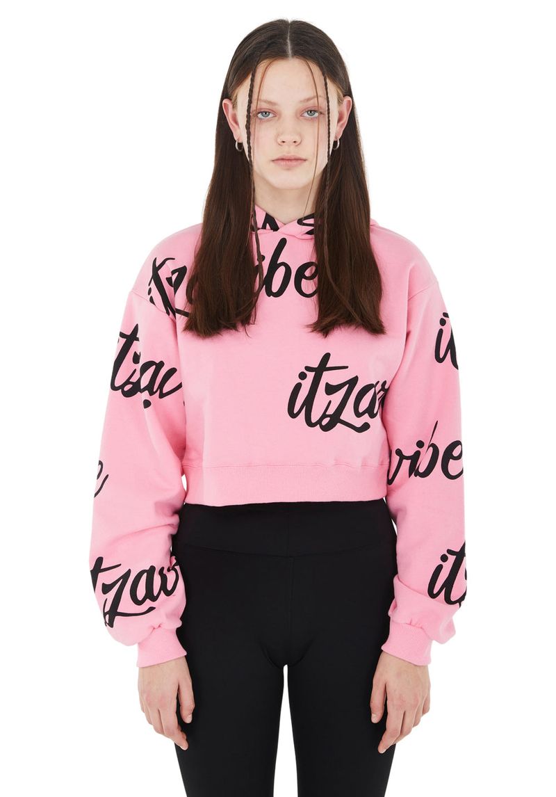 ITZAVIBE（イッザバイブ）の「[IHD005-5] SCRIPT PATTERN CROP HOODIE - PINK（Tops）」