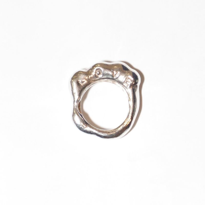 LOVE RING