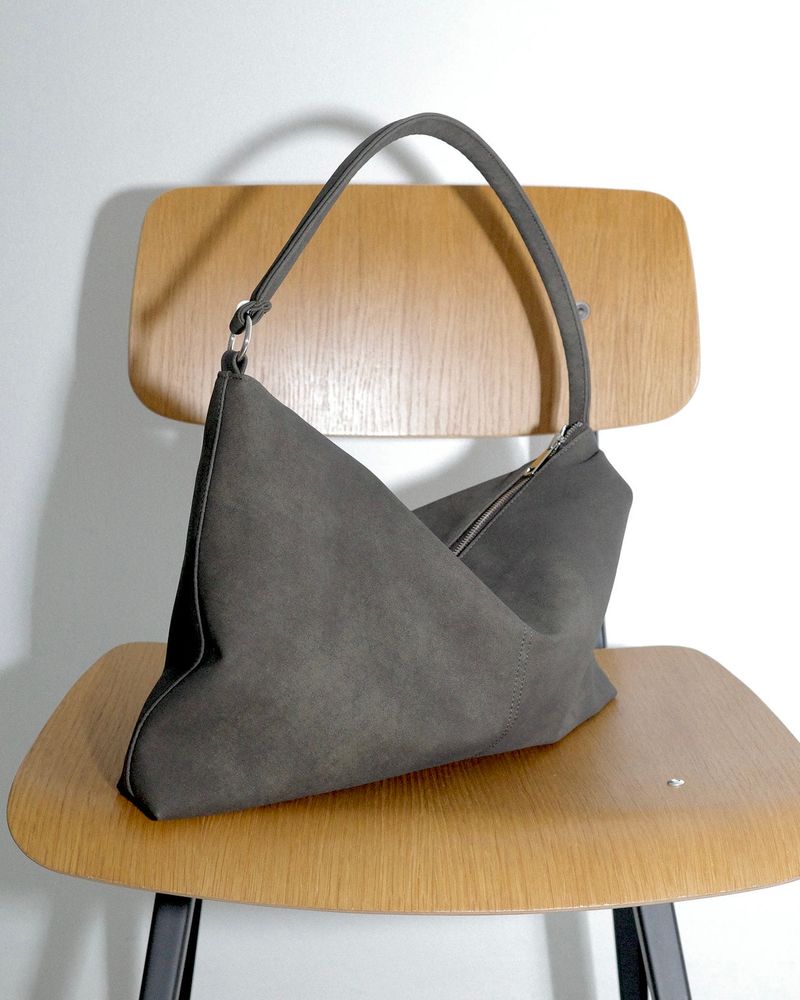 ROSSMOOR（ロスムーア）の「Matteo shoulder bag _ dark brown（Bags）」