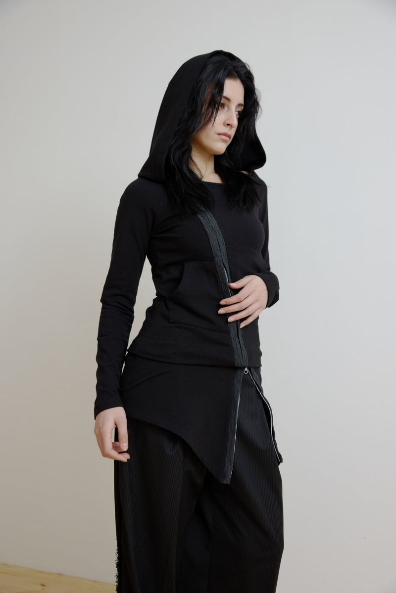 HIKOU OFFSHOULDER HOODIE OPS (BLACK)