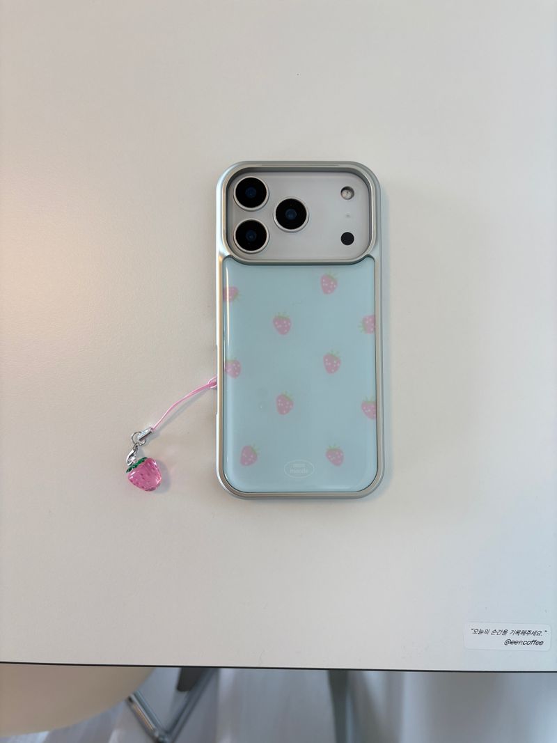 mon monde（モンモンド）の「ミルキーベリーフォンケース（スマホグッズ/小物）」