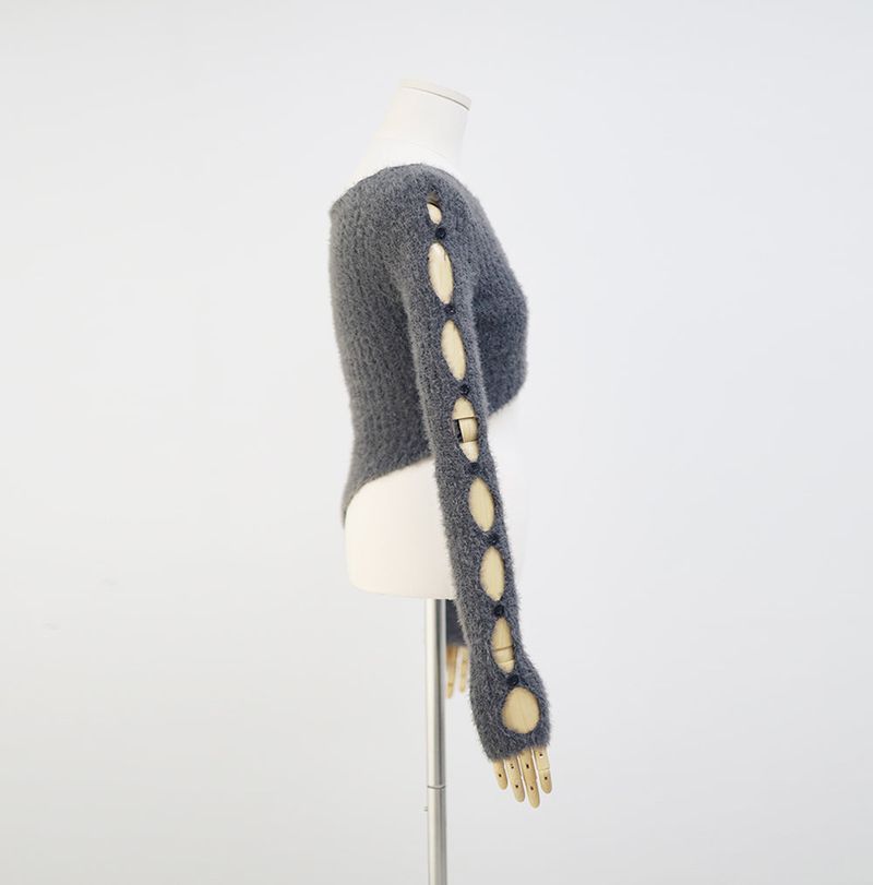Smith's Unbalanced Slit Knit