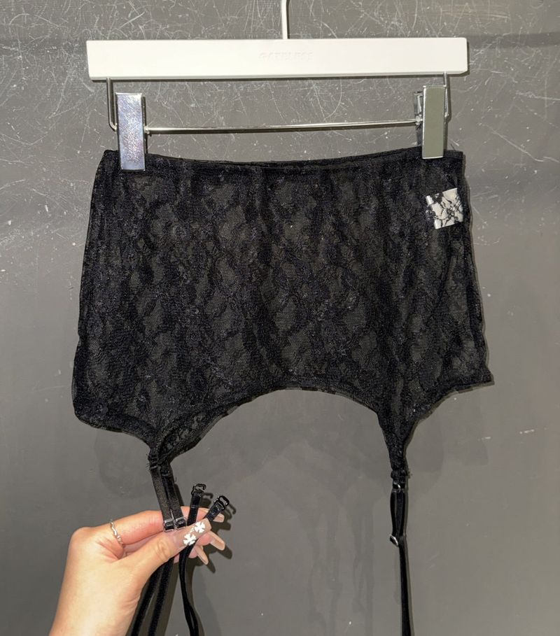  GARTER LAYERED SKIRT