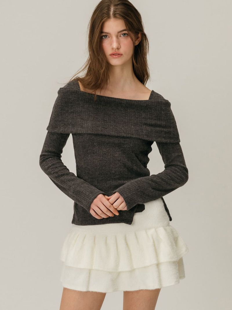 BUTTON OFF SHOULDER T-SHIRT / SKYBLUE