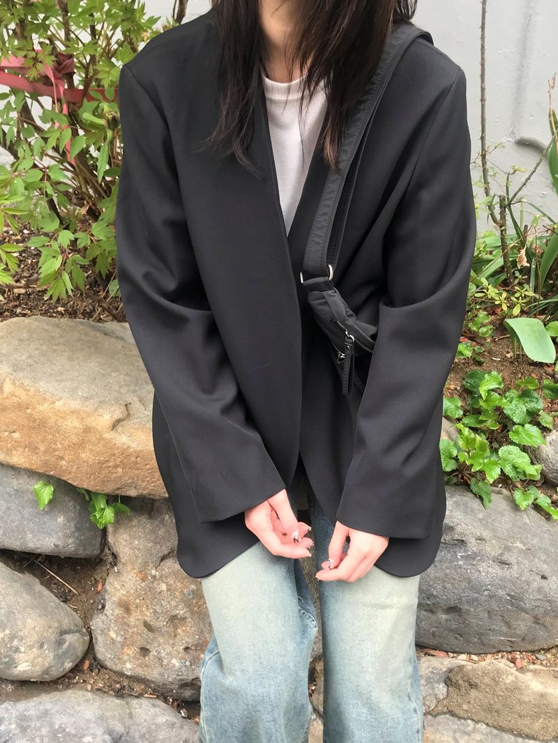 Balance collarless jacket