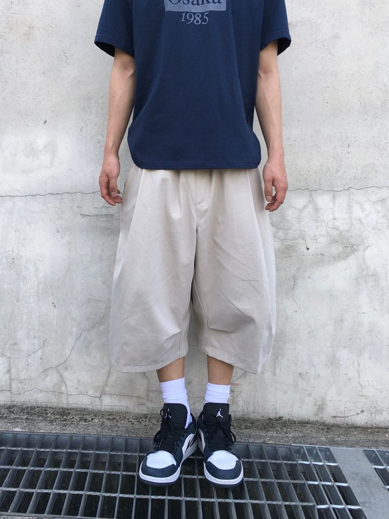Mio Basic Pintuck Bermuda Pants 2C