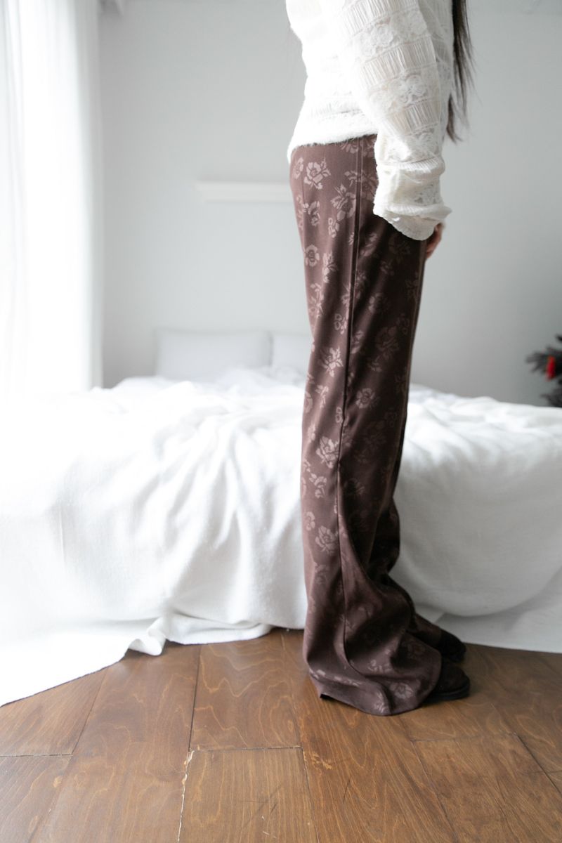 rose slim boot-cut banding pants(2colors)