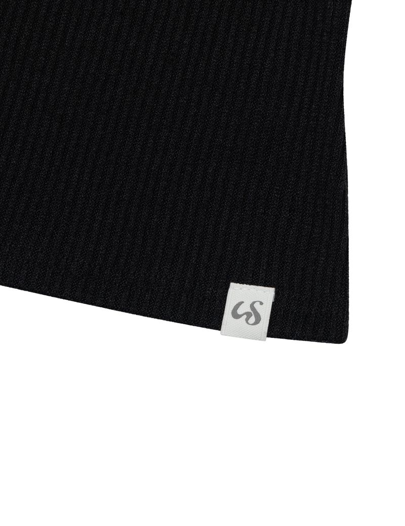 BUTTON OFF-SHOULDER KNIT(BLACK)