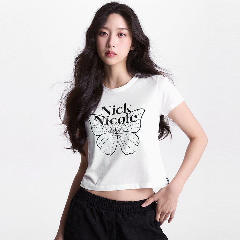NICK&NICOLE(ニック&ニコール)の「BUTTERFLY SIGNATURE CROP TOP_IVORY BLACK(Tops)」