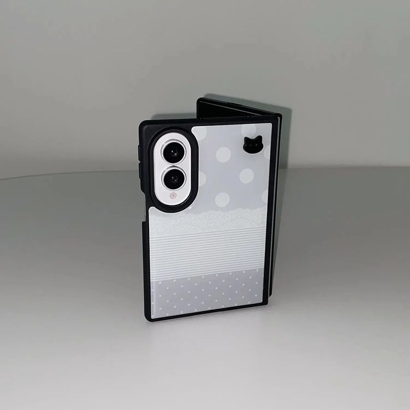 [MADE] [+MagSafe] KITTY PATCHWORK PHONE CASE (glass black bumper)
