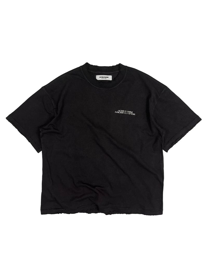 KMC.Stu（ ケーエムシー ストゥ）の「KMC_ACHLYS ARCHIVE | マーティブラックウォッシュドTシャツ（トップス）」