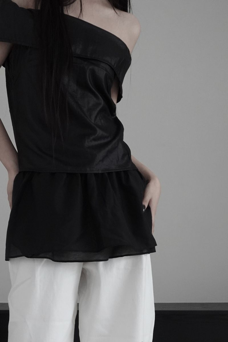 glow off shoulder top (2color)