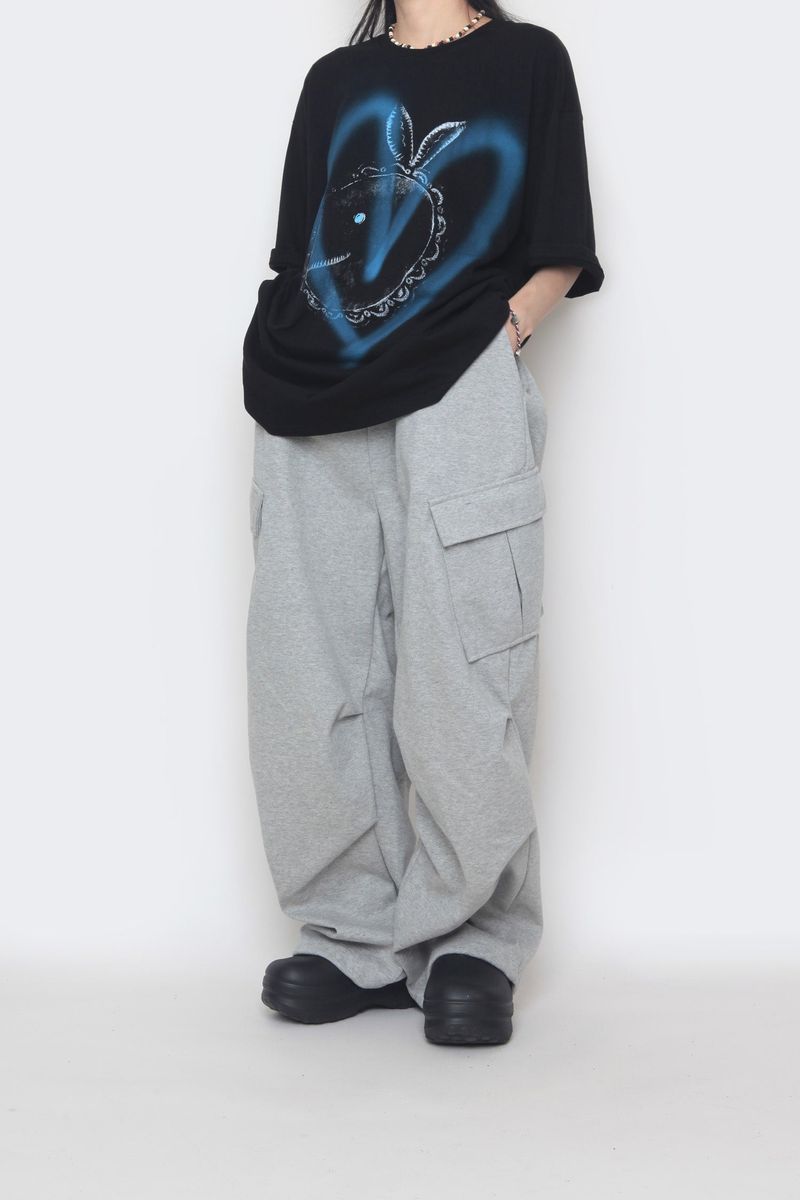 diagonal cargo sweatpants