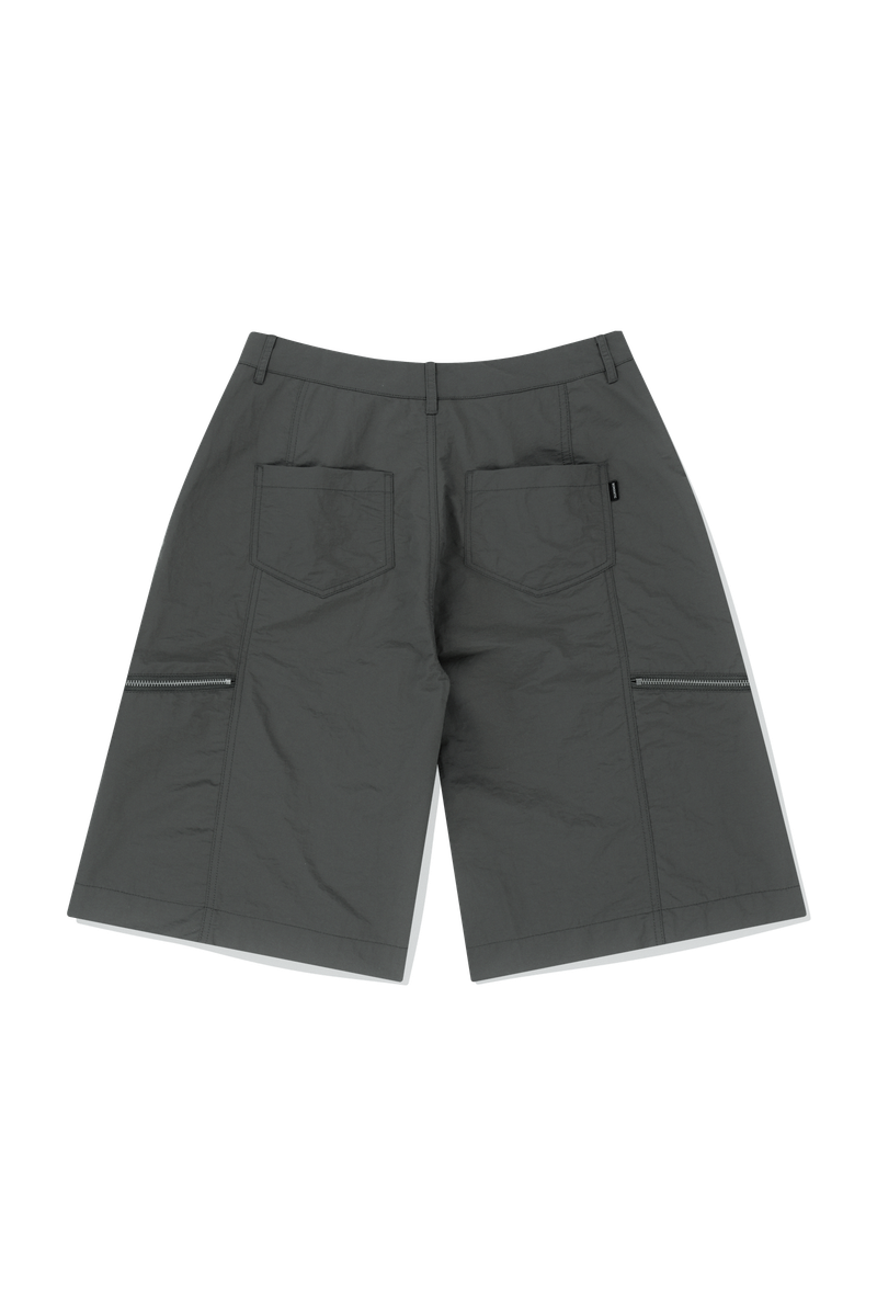 ZIP POCKET BERMUDA PANTS
