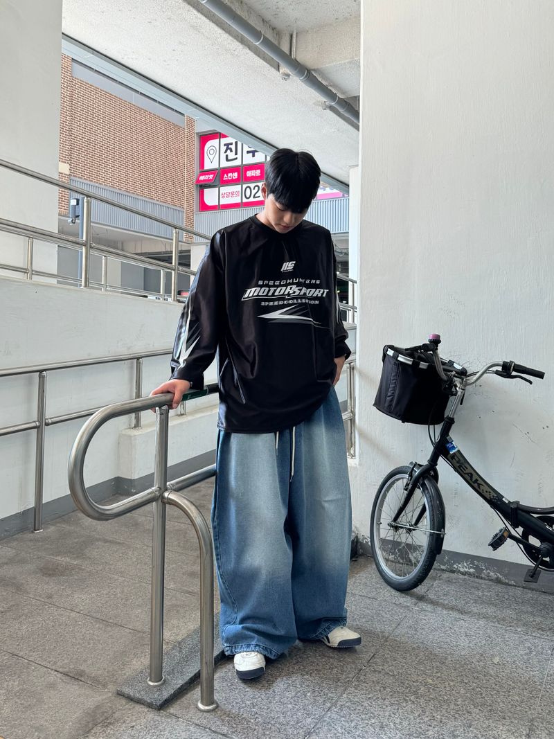 action metal long-sleeve