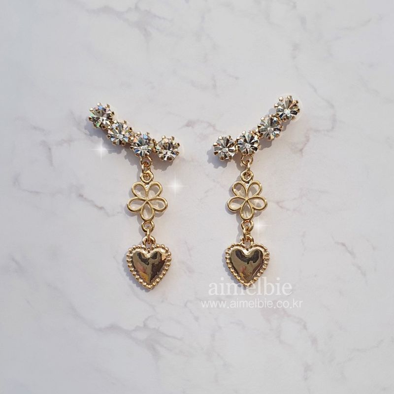 Flower Heart Wing Earring