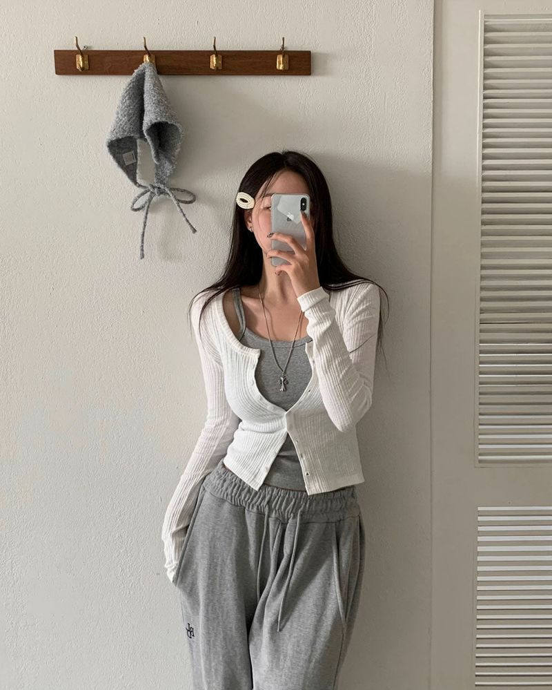 [BELLIDE MADE] Round Rib Slim Fit Cardigan