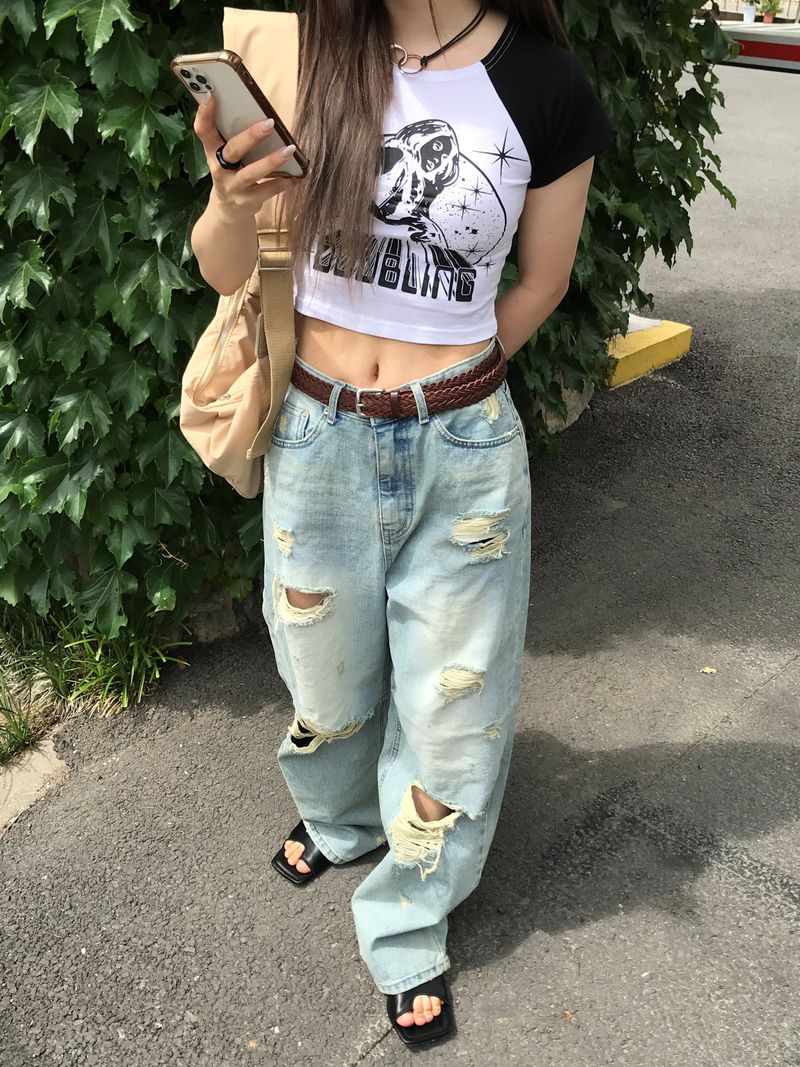 Selene crop T