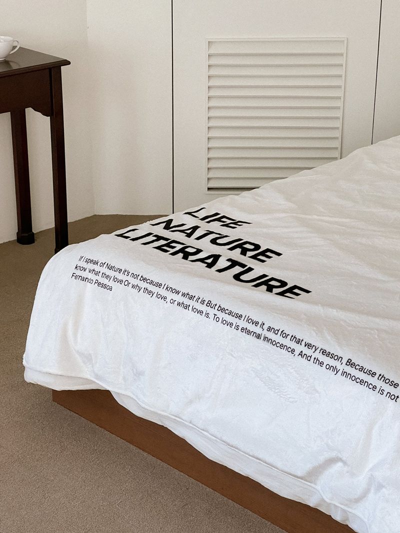 LNL cliff blanket