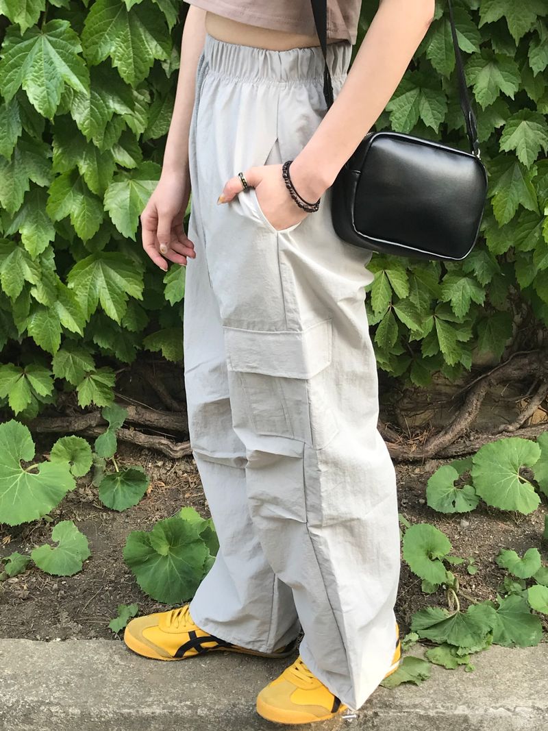 Public shoulder bag