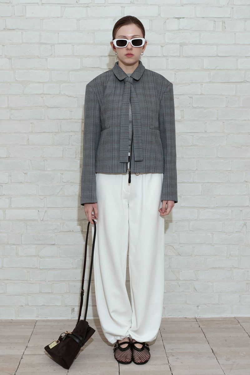 Loventina（ラヴェンティナ）の「CHECK TAILORED TIE JACKET_BLACK（Jackets/Outerwear）」