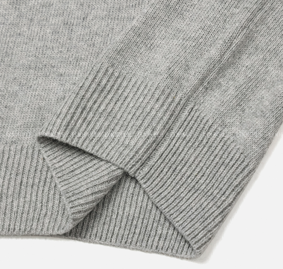 Urban Lambs Wool Overfit V-Neck Knit