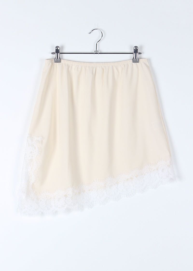 LACE LAYER SKIRT