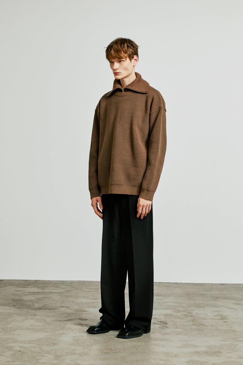 neck warmer wide collar zip-up knit brown