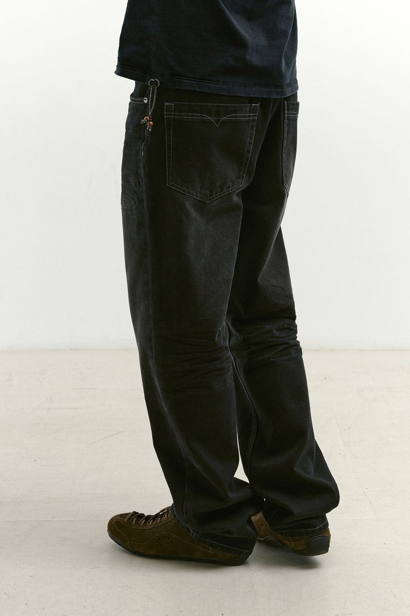 Loose Fit Tapered Denim Pants (Washed Black)