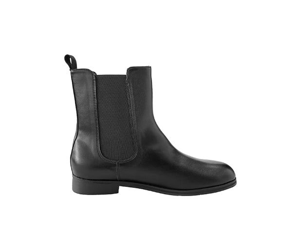 Grow Leather Chelsea Boots