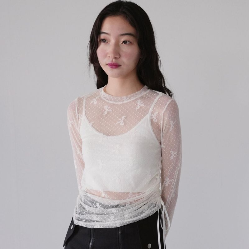 Uenui（ウニュイ）の「sheer ribbon tops（Tops）」