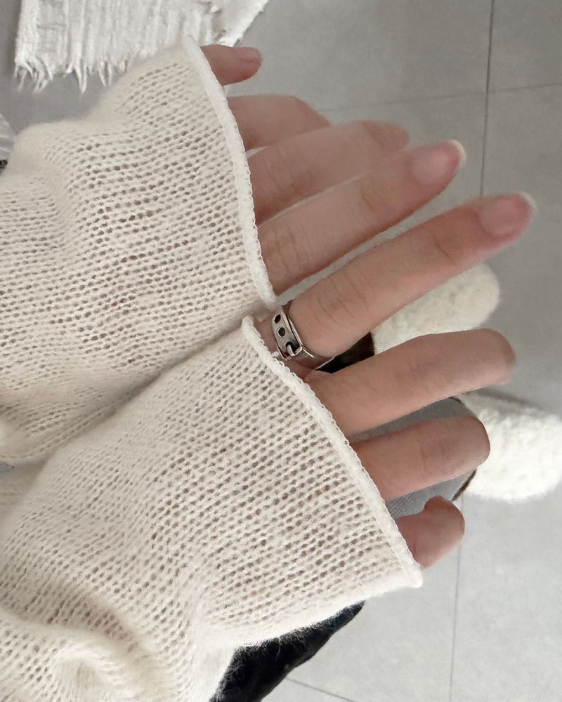 Mini Belt Open Ring