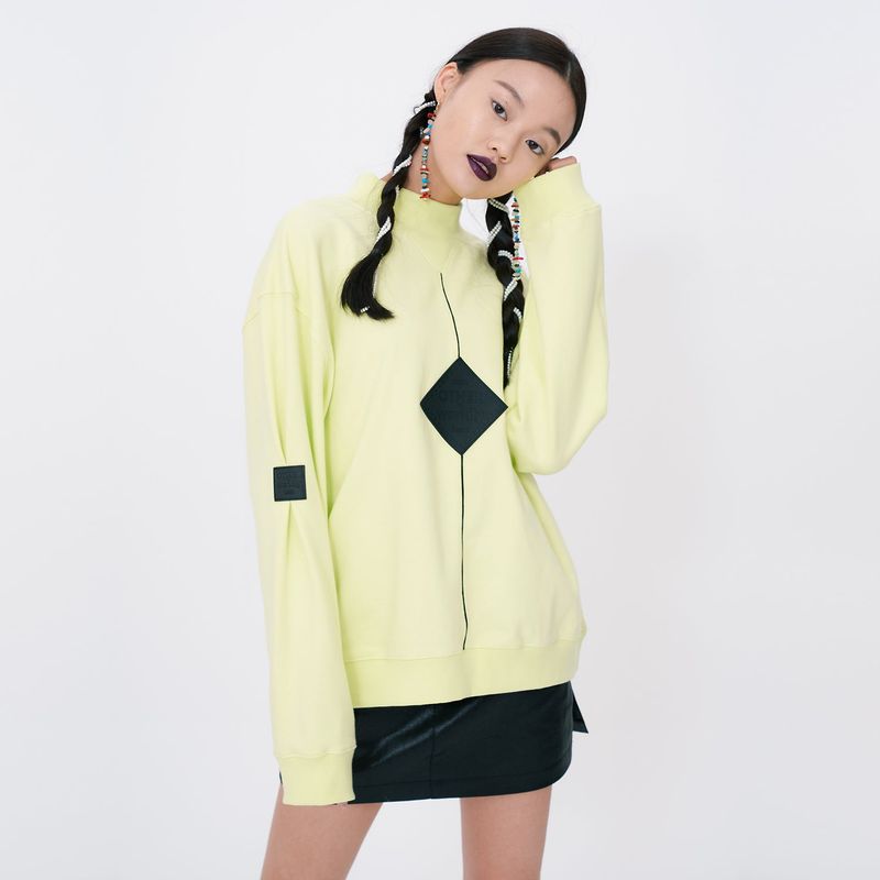 OTHER-worldly（アザーワールドリー）の「Square point Sweatshirts [Lime]（Tops）」