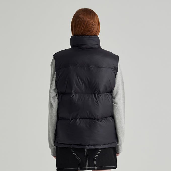 BLACK ATHR PADED VEST