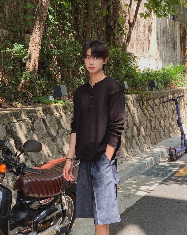 Duns One-Pleat Wide Bermuda Pants
