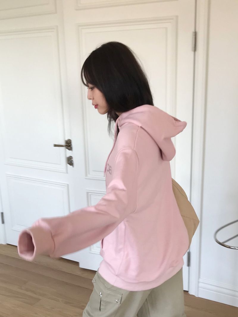 Poppy lettering hood T