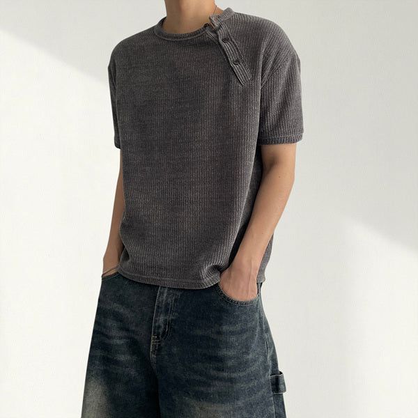 voarc（ボアク）の「Bas Diagonal Snap Short Sleeve Knit (3color)（Tops）」