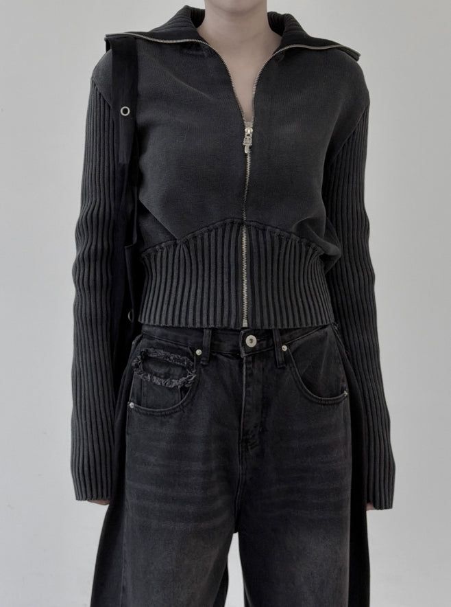 mnem（ムネム）の「Hard high-neck washed knit zip-up（Tops）」