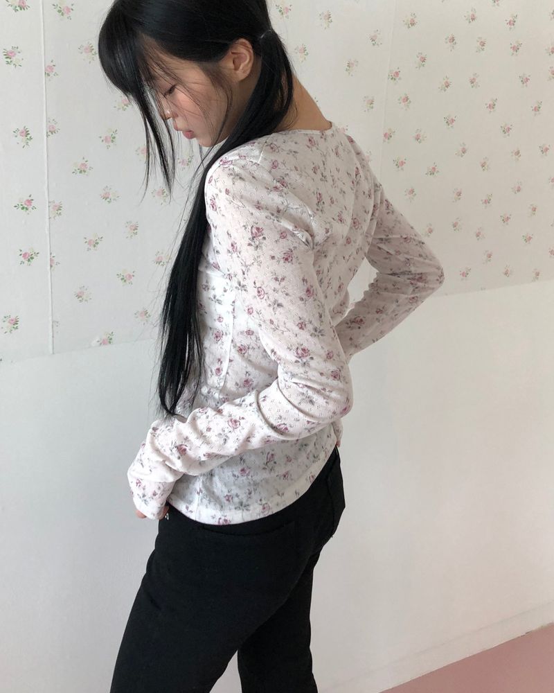 キトゥン フローラル ロングスリーブ Tシャツ
