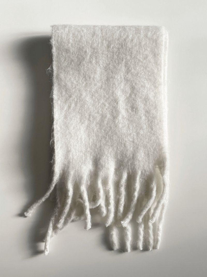 Warm tassel muffler 