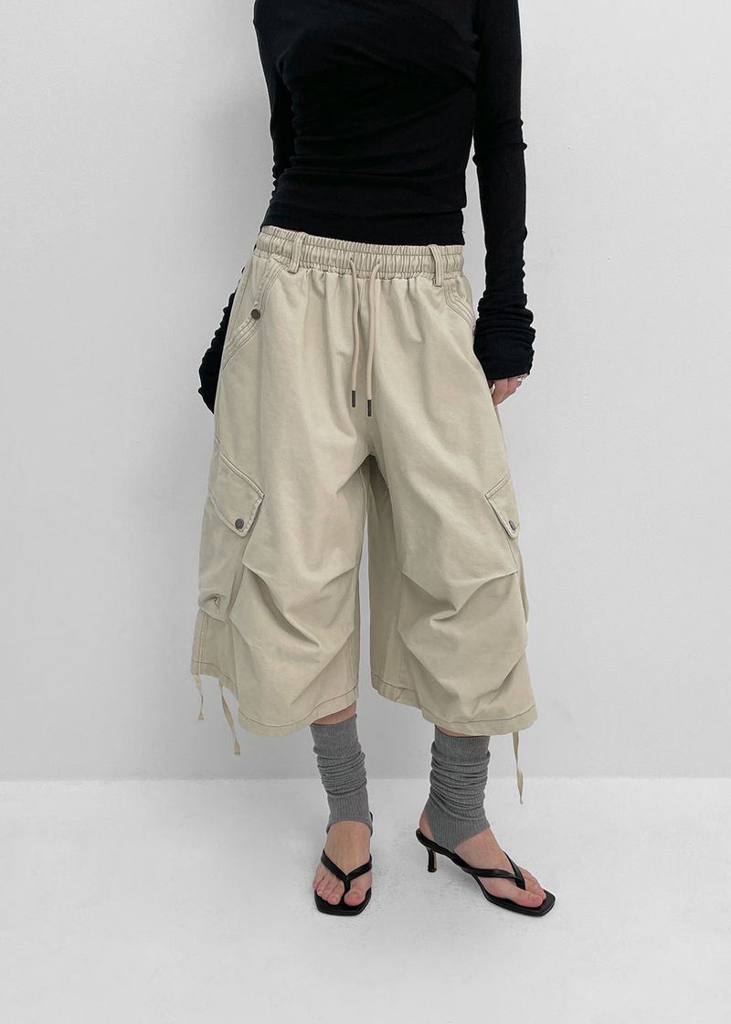 BLACKUP（ブラックアップ）の「[MADE] Kantu Cotton Cargo Bermuda Pants（Pants）」