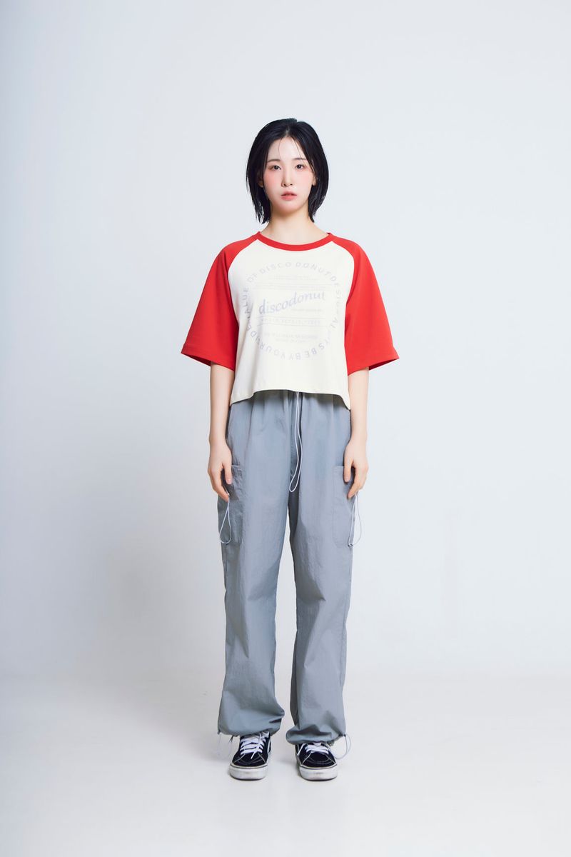 DISCODONUT（ディスコドーナツ）の「サイクルプリントラグラン ½Tシャツ (red/ivory)（トップス）」